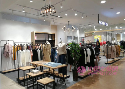 現在開服裝店還能賺錢嗎？機遇與挑戰并存
